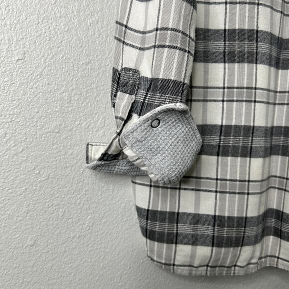American Eagle Plaid Flannel Shirt Women’s Small Cream Oversized Snap Button - Picture 10 of 12